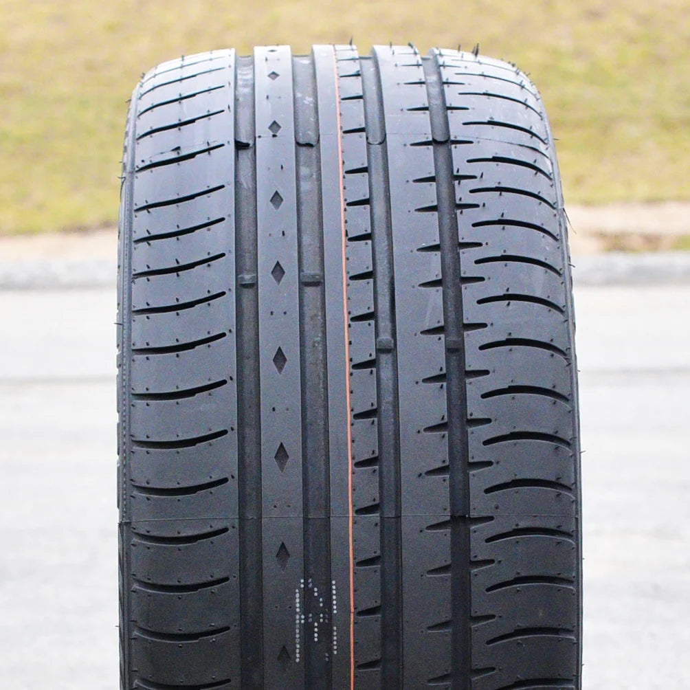Set of 4 205/45R18 High Performance Tires K6674