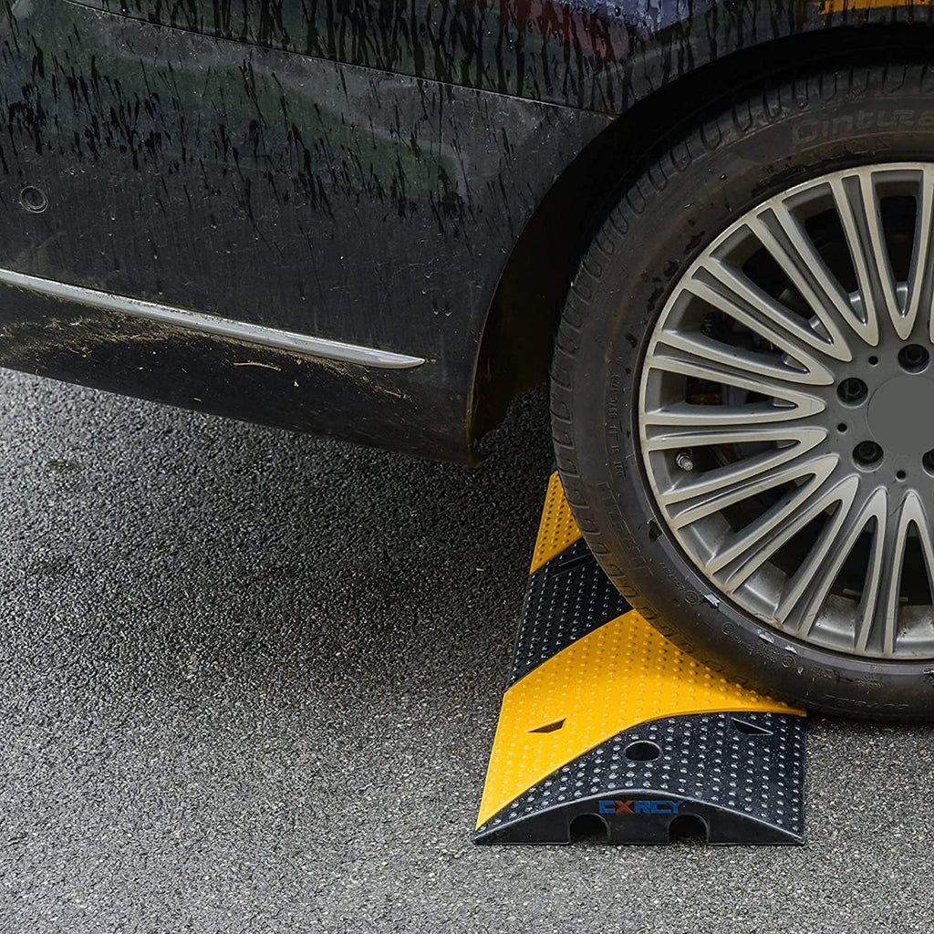 3FT Modular Rubber Speed Bump with 3 Bolts I915