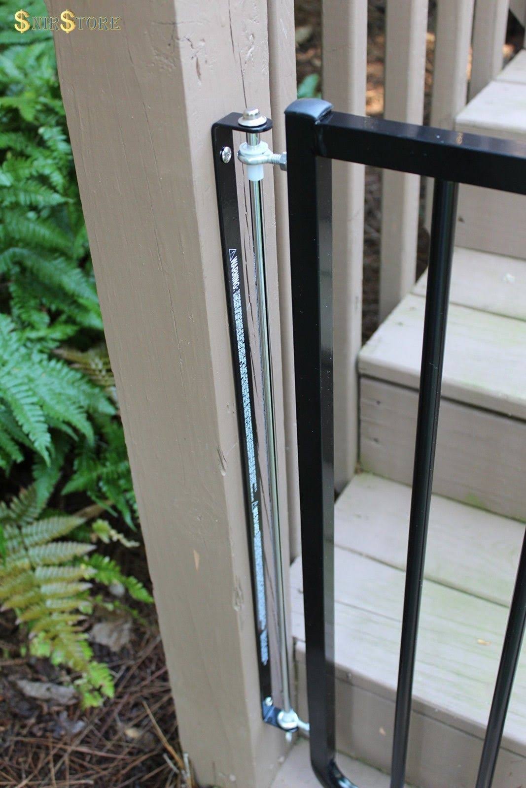 Black Safety Gate N5614